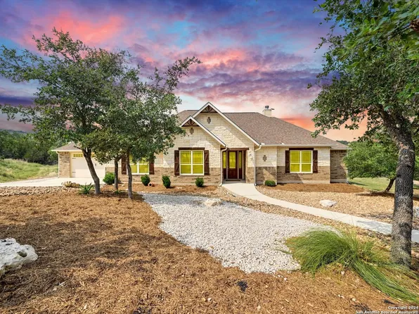 901 Angostura, Wimberley, TX 78676