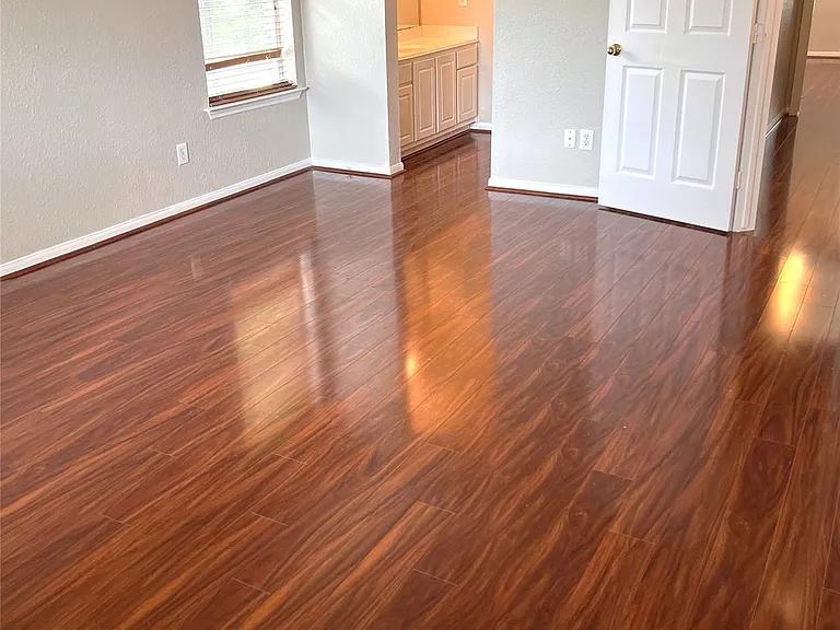 14210 Meadow Estates Ln — Photo 24