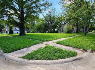 722 E 9th St, Sedalia, MO 65301