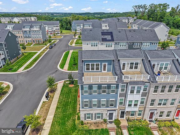 5th image of 1680 Dunnington Pl