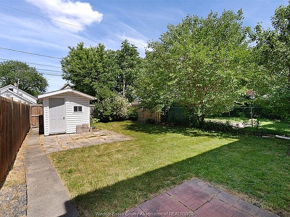 4th image of 1620 Drouillard Rd