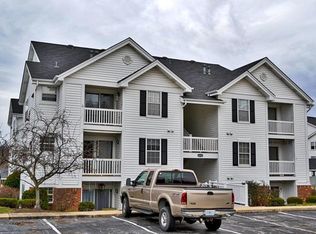 16551 Victoria Crossing Dr UNIT G, Grover, MO 63040