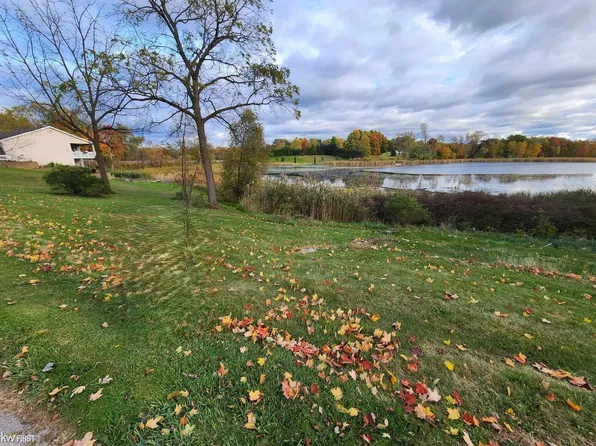 Vl E Main St, Otisville, MI 48463
