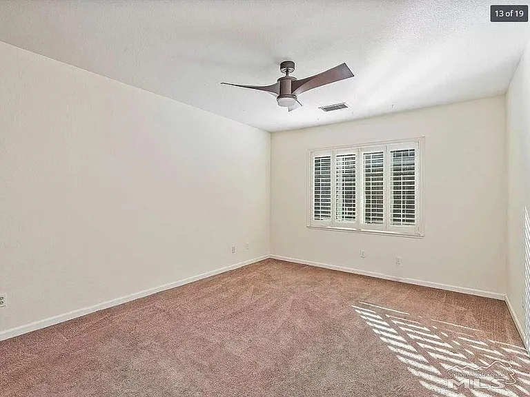 2060 Angel Ridge Dr — Photo 9