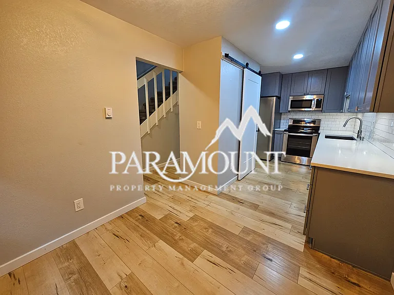 500 N National Ave #28 — Photo 2