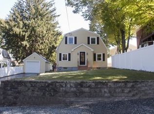 3 Lakeside Ave, Beverly, MA 01915