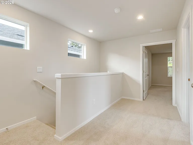 1612 NE 122nd Ct — Photo 10