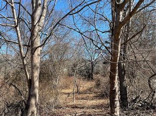 12 Marion St, Westerly, RI 02891