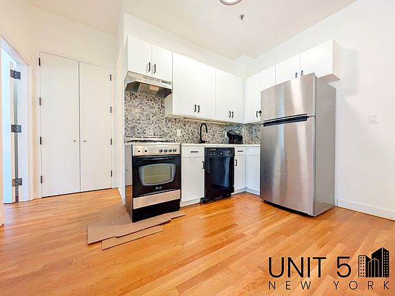 4th image of 342 Eldert St #100