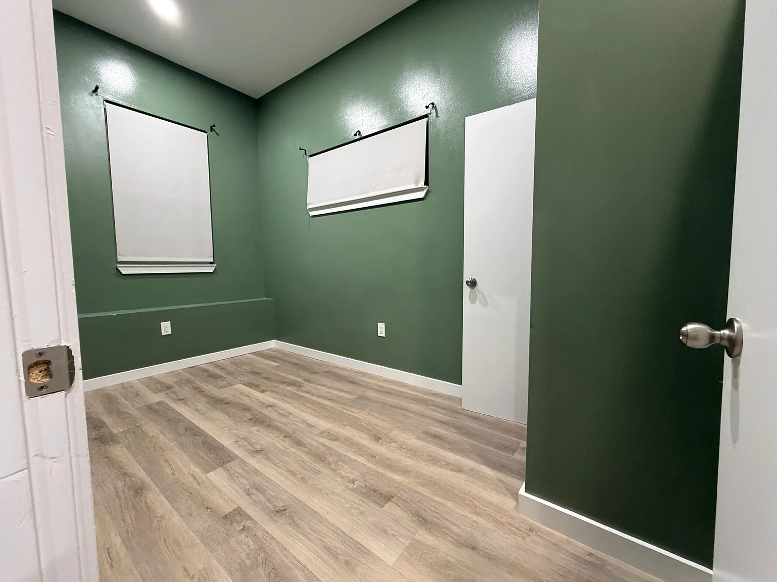 3 bed, 900 sqft, $1,499 — Photo 4