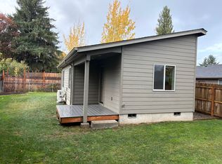 1128 Hemlock St NW, Salem, OR 97304