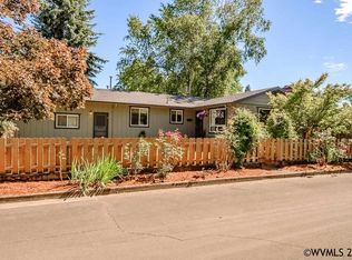 1310 Lawnridge St SW, Albany, OR 97321