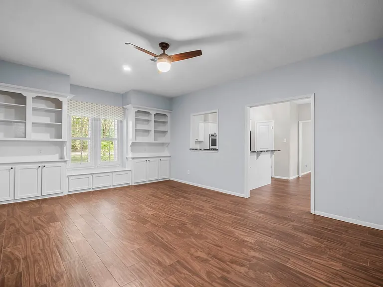 7 Elwood Hills Ct — Photo 19