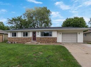 3350 26th Ave, Marion, IA 52302