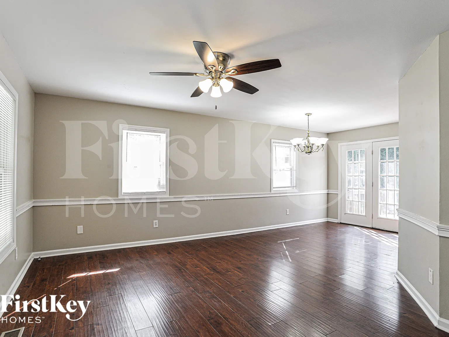 4 bed, 2.0 bath, 1259 sqft, $1,715 — Photo 3