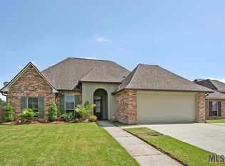 304 S Calvin Ave, Gonzales, LA 70737