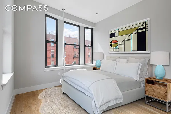 Rented by Compass | media 9