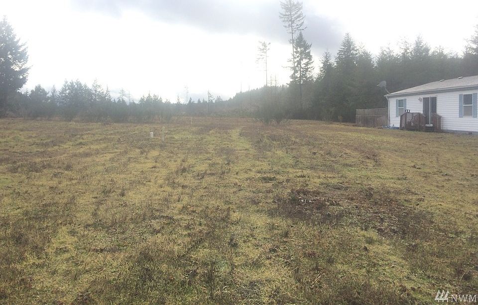 2nd image of 151 W Freedom Ln #23