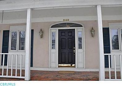 2nd image of 940 Valleyview Dr