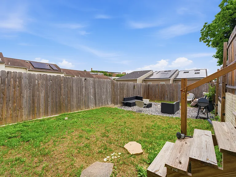 1433 Howard Rd SE — Photo 37