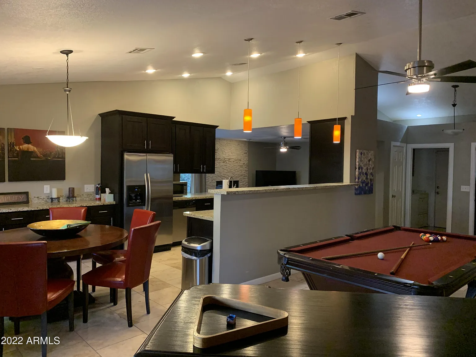 3 bed, 2.0 bath, 1716 sqft, $5,000 — Photo 1