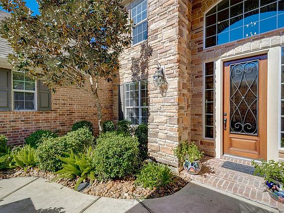 5th image of 18114 E Allen Shore Dr