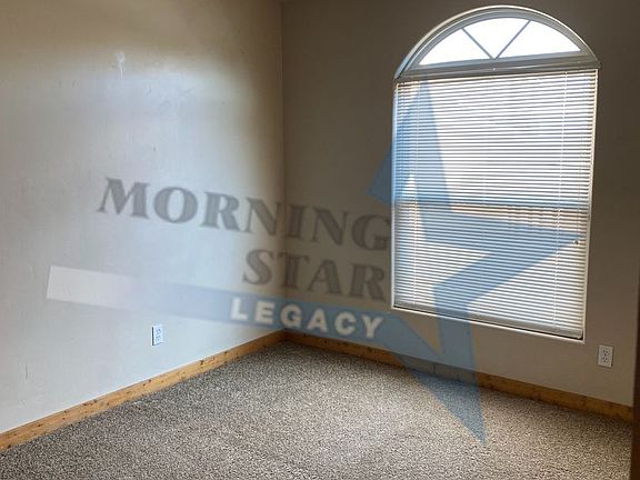 5th image of 3008 Escenico Ct