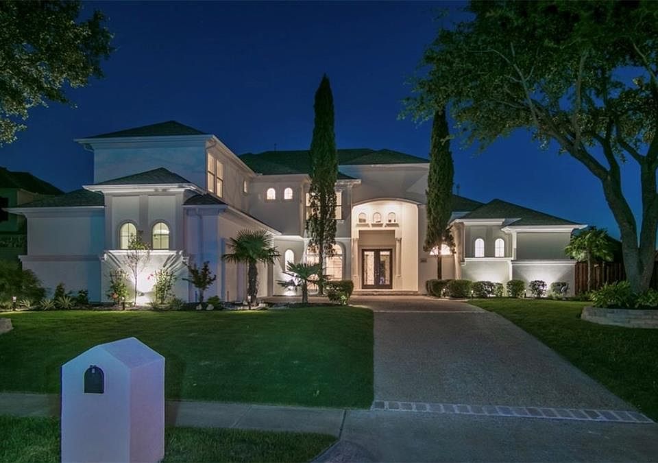 1st image of 6524 Twin Oaks Dr