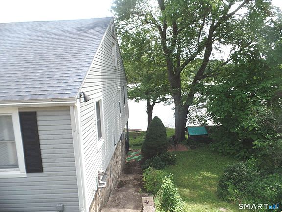 4th image of 29 Fall Mountain Lake Road