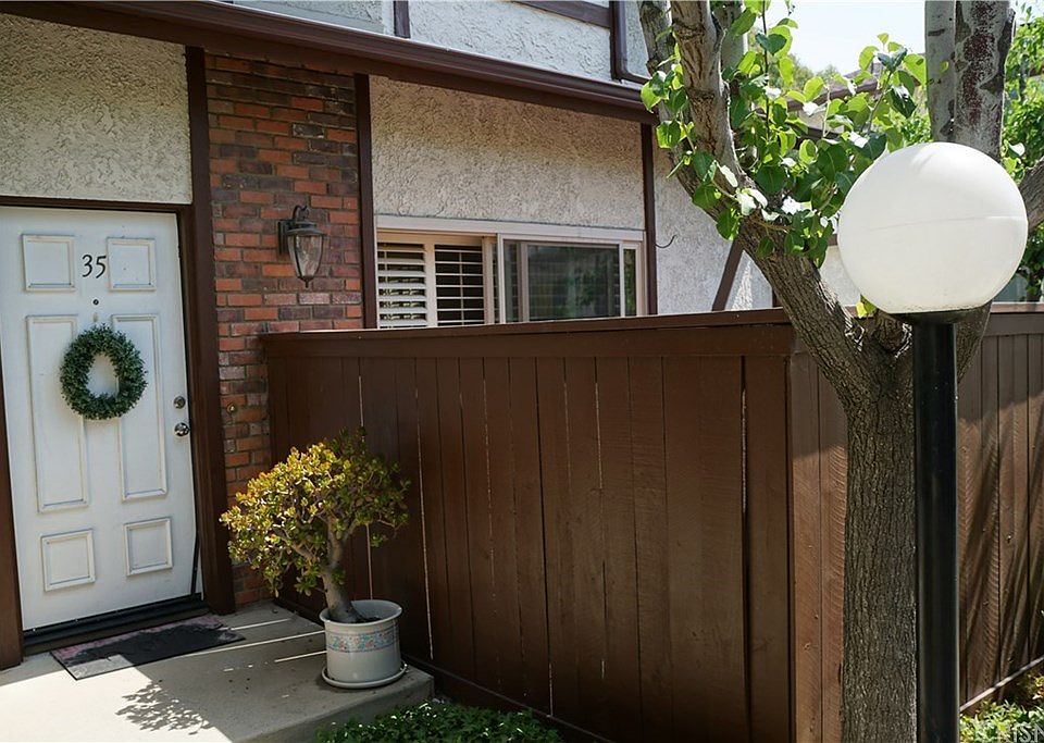 1st image of 10480 Sunland Blvd APT 35