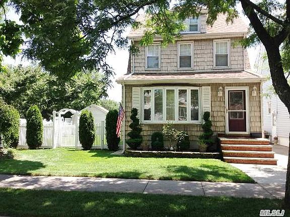 2nd image of 8801 Lyman St