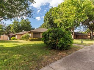 6923 Clearglen Dr, Dallas, TX 75232