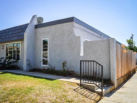5th image of 2654 Andover Ave #13A