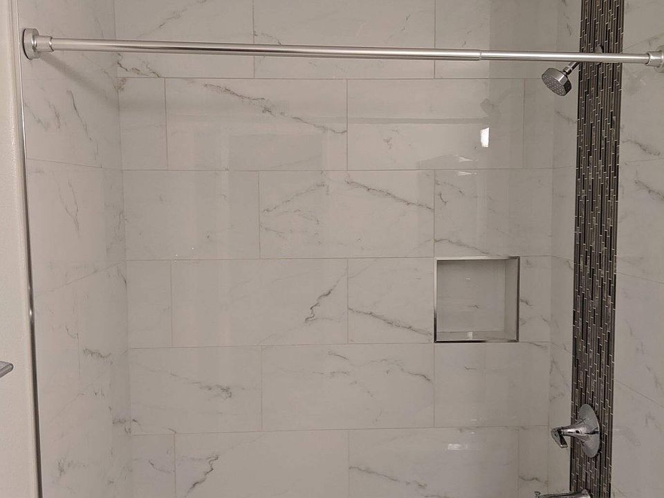 Upstairs bath #2