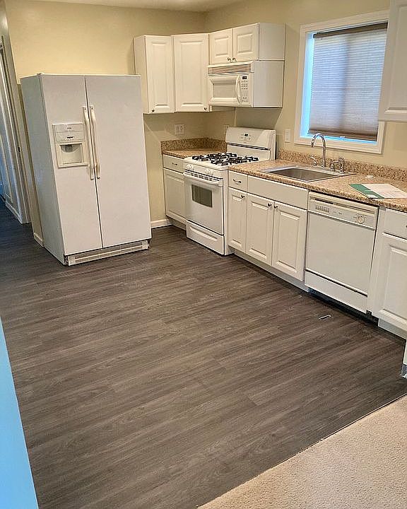 New kitchen floor!