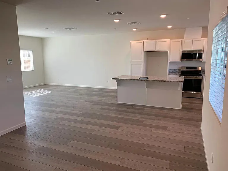 3430 Bayou Rd — Photo 3