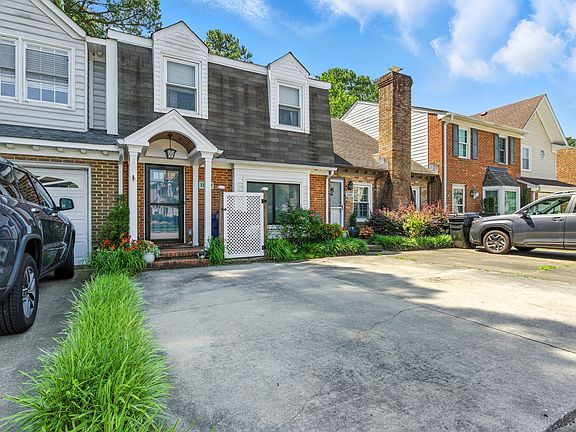 2nd image of 1879 Wildwood Dr