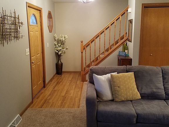 3rd image of 501 Mary Lee Dr