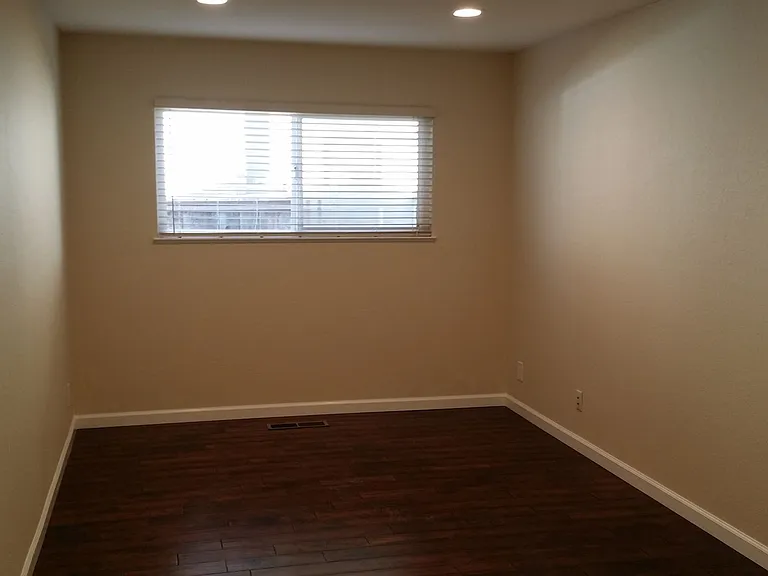 2722 Cormorant Ct — Photo 17