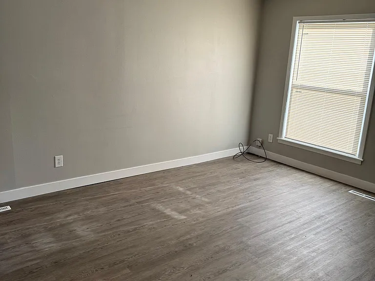 1020 N Illinois St #2 — Photo 5