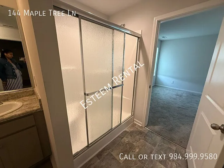144 Maple Tree Ln — Photo 33
