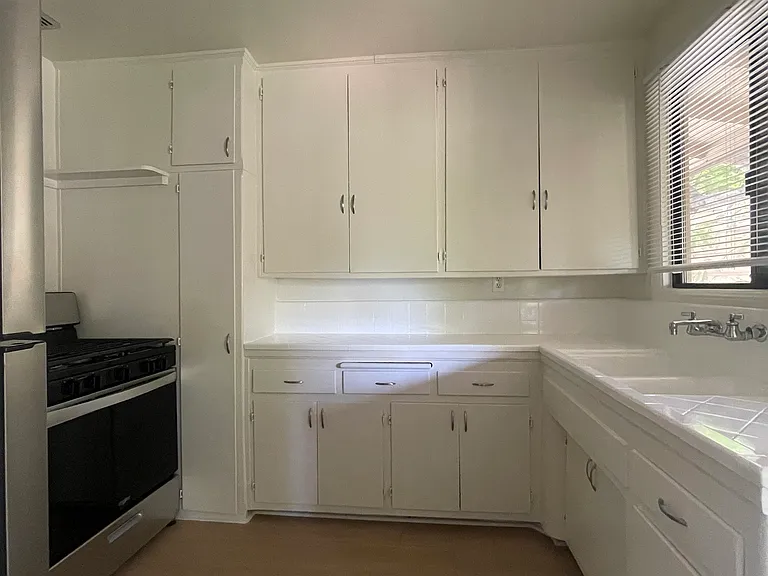 3153 Barbara Ct #D — Photo 2