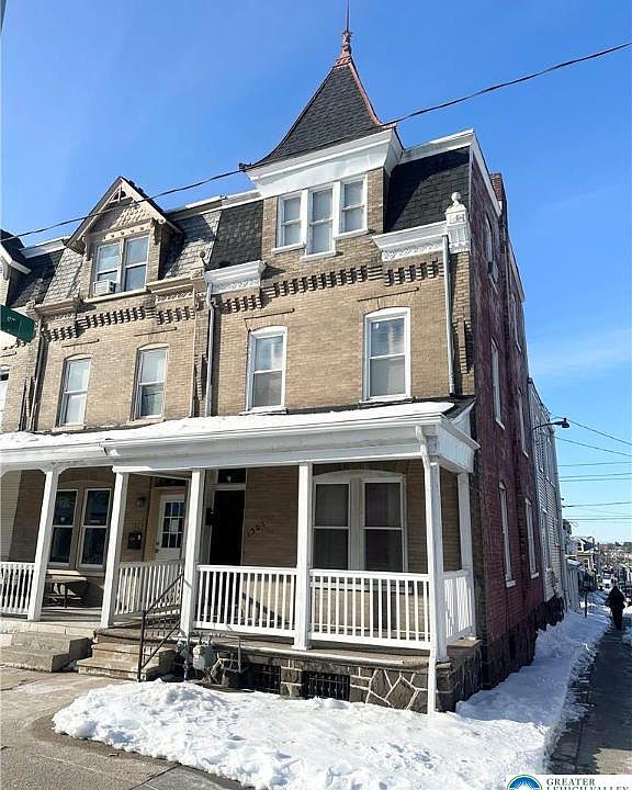 1st image of 1301 Chew St