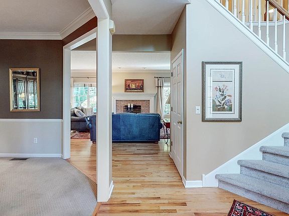 2nd image of 7782 Sunstone Dr