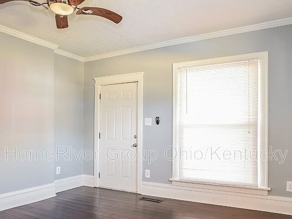 4th image of 892 S Champion Ave