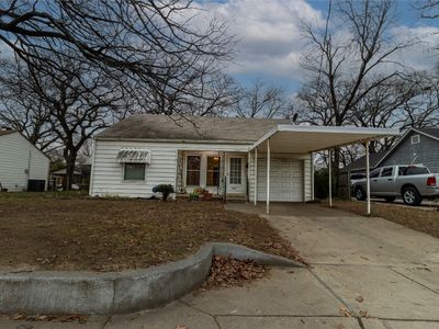 1921 Layton Ave, Haltom City, TX, 76117