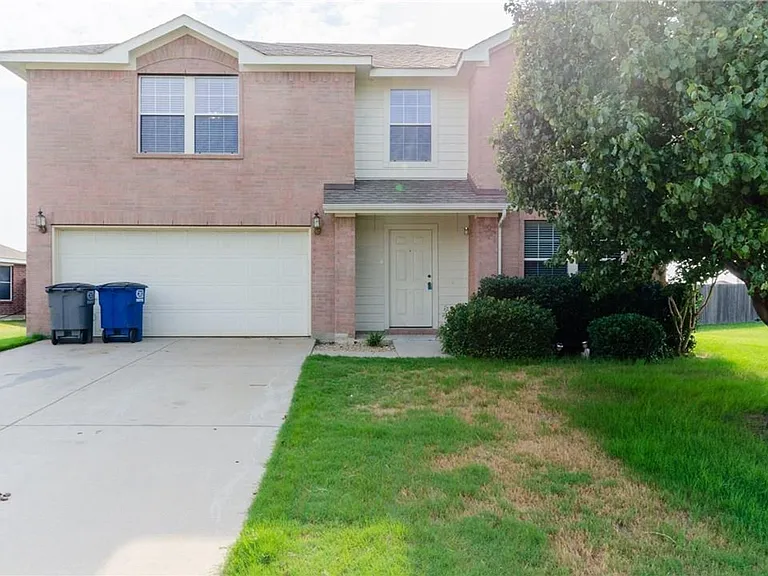 413 Ashland Dr — Photo 1