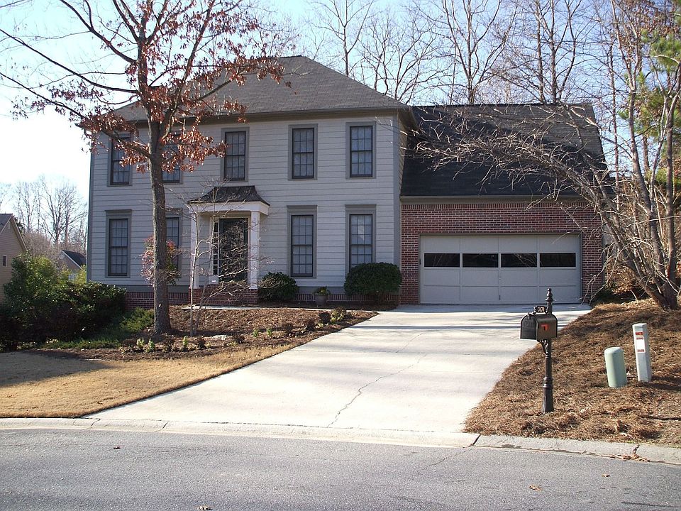 Cul-de-Sac Home