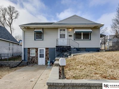 4302 S 37th St, Omaha, NE, 68107
