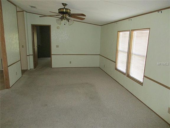 4th image of 10423 Marinette Ave